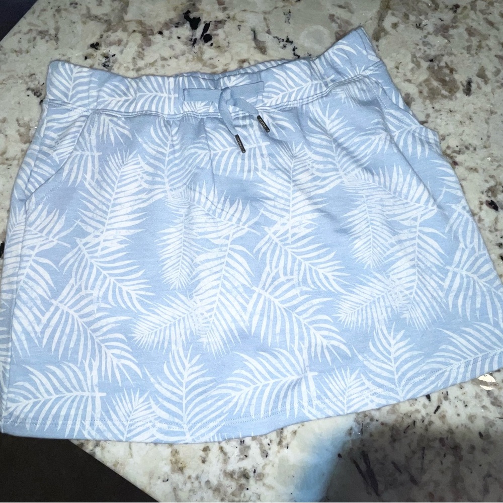 Tropical Leaf Print Mini Skirt
